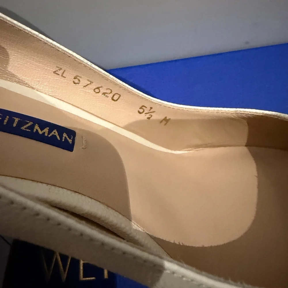 Stuart Weitzman Cream Pointed Toe Block Heel Pumps - Textured Leather - Picture 6 of 7